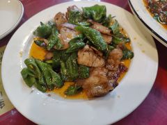青椒回锅肉-辛记豆汤家常菜(芳草街店)