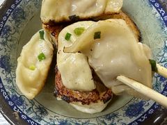 -无名氏宵夜小摊(祝家三姐妹馄饨店)