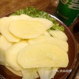 又是一家生意火爆的民间火锅