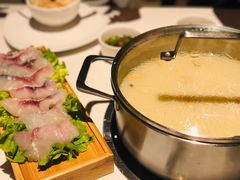 -煲王粤菜餐厅(中侨中心店)