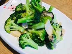 -秦香阁·西北家常菜(徐汇日月光中心店)