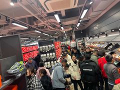 -NIKE上海青浦优选体验店