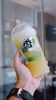 喜茶(鼎盛广场店)-"喜茶爆柠系列大家喝了吗?作为一名资深老柠.