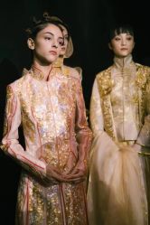 -Renee芮亦婚纱(原丽莎)