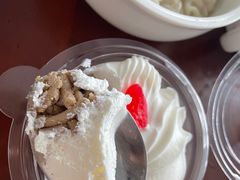 -红宝石·鲜奶小方·海派西点房(丰庄店)