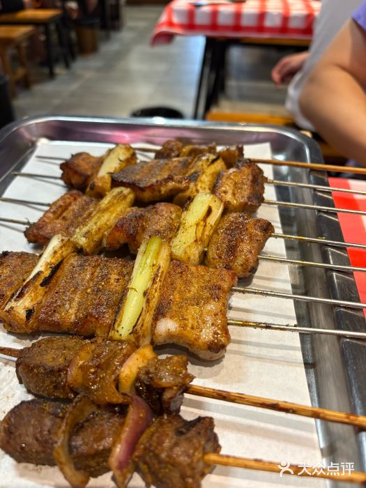 在老街·淮安大排档·甜麻干煸龙虾·烧烤(河下古镇店)图片