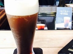气质冷翠咖啡-星巴克臻选(湖滨道店)