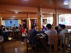 大堂-八美镇邛崃土地坡饭店