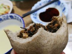 荞麦荠菜肉丁包-雪琴面馆富安特色鱼汤面(城中花园店)
