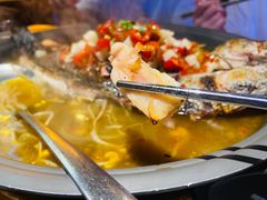 -令狐冲·炭烤活鱼(宝龙店)