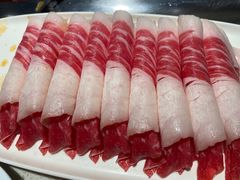 -海底捞火锅鲜切牛肉主题店(长寿路店)