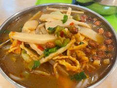 -卓雅桂林米粉