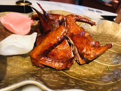 蝴蝶里招牌乳鸽-蝴蝶里·粤菜·点心(龙湖天街&滨江店)