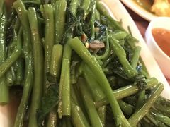 -拉威海鲜市场