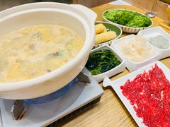 -如一鸡鲍鱼·粤式煲汤(长泰广场店)