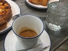 热拿铁-Perma Café樸門(五羊店)