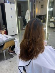 -藤野造型烫发染发