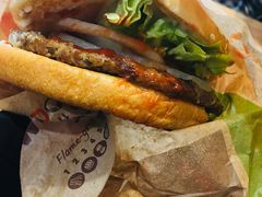 -汉堡王(中央广场店)
