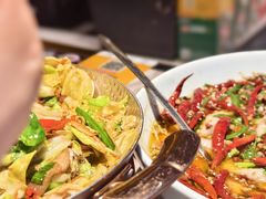 干锅手撕包菜-对酒当歌·地道川菜(八佰伴店)