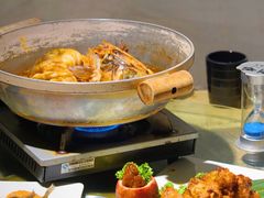 -刘姐啤酒鱼民族演艺餐厅(西街总店)