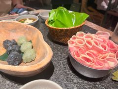 -三出山火锅(南京万象天地店)