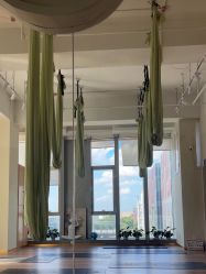 -小黑裙瑜伽·普拉提