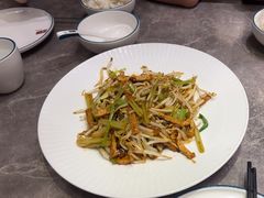 -闫府私房菜·百年鲁菜(恒隆店)