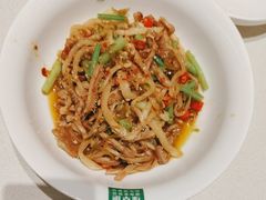 -绿草地·湘菜(悦方ID mall店)