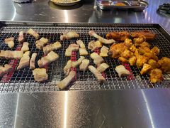 -马路牙子地桌烤肉(工体店)