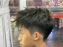 -藤野造型烫染接发