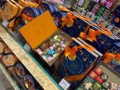 -VENCHI 闻绮(北京国贸商城店)