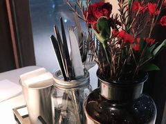 -阿妮叶李(光谷世界城店)