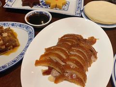 精品烤鸭-百花深处·老北京风味菜