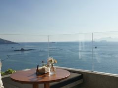 -蜜悦·波西塔诺悬崖海景餐厅