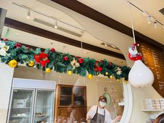 -VERIE BAKEHOUSE