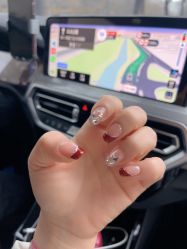 -丽心自助美甲美睫