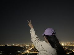 -鬼笑石后山停车场