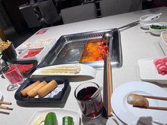 -海底捞火锅鲜切牛肉主题店(长寿路店)