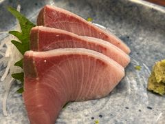 鰤鱼刺身-加奈日本料理