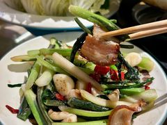 -霄汉牛三鲜湖北砂锅菜(万松园2店)