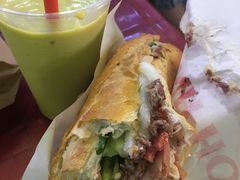 -Bánh Mì Huynh Hoa