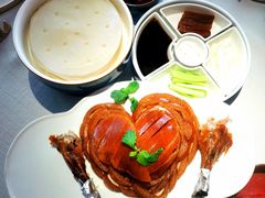 精品烤鸭-悦江(梅奔中心店)