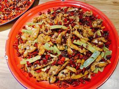 -先启半步颠小酒馆(常熟万达广场店)