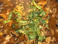 -咱屯子铁锅炖(洪楼店)