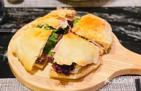 Puccia Pizza
