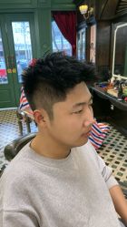 -海文先生国潮烫染男士理发馆