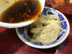-窄巷子陕菜馆·地道陕西菜(粉巷店)