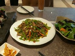 -西港航空酒店(银川南门广场机场巴士店)