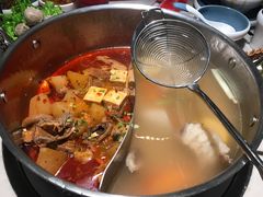 -左庭右院鲜牛肉火锅(浦江欢乐颂店)