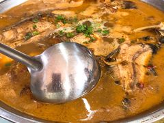 野生杂鱼锅-香乡美食府特色肥西老母鸡(三河古镇店)